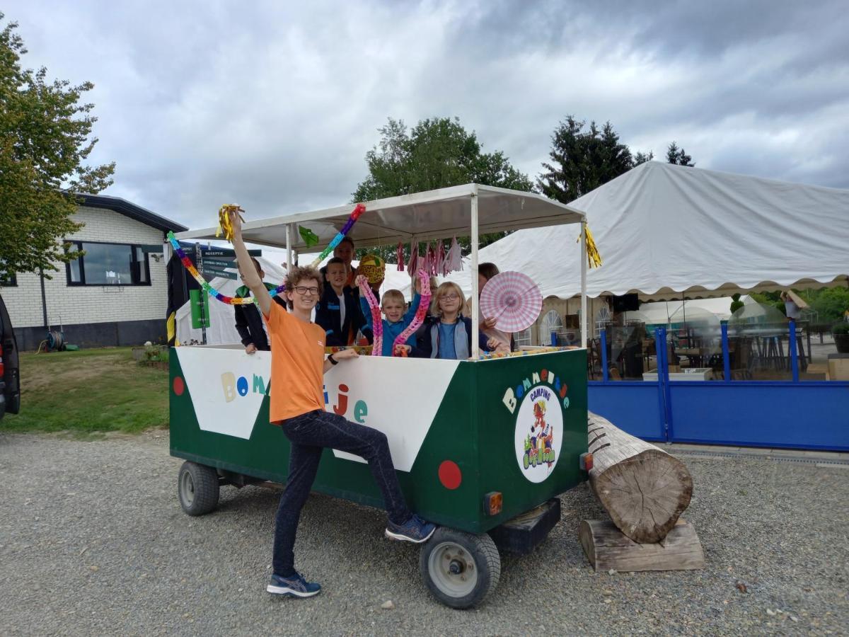 Camping Oos Heem Montenau Dış mekan fotoğraf